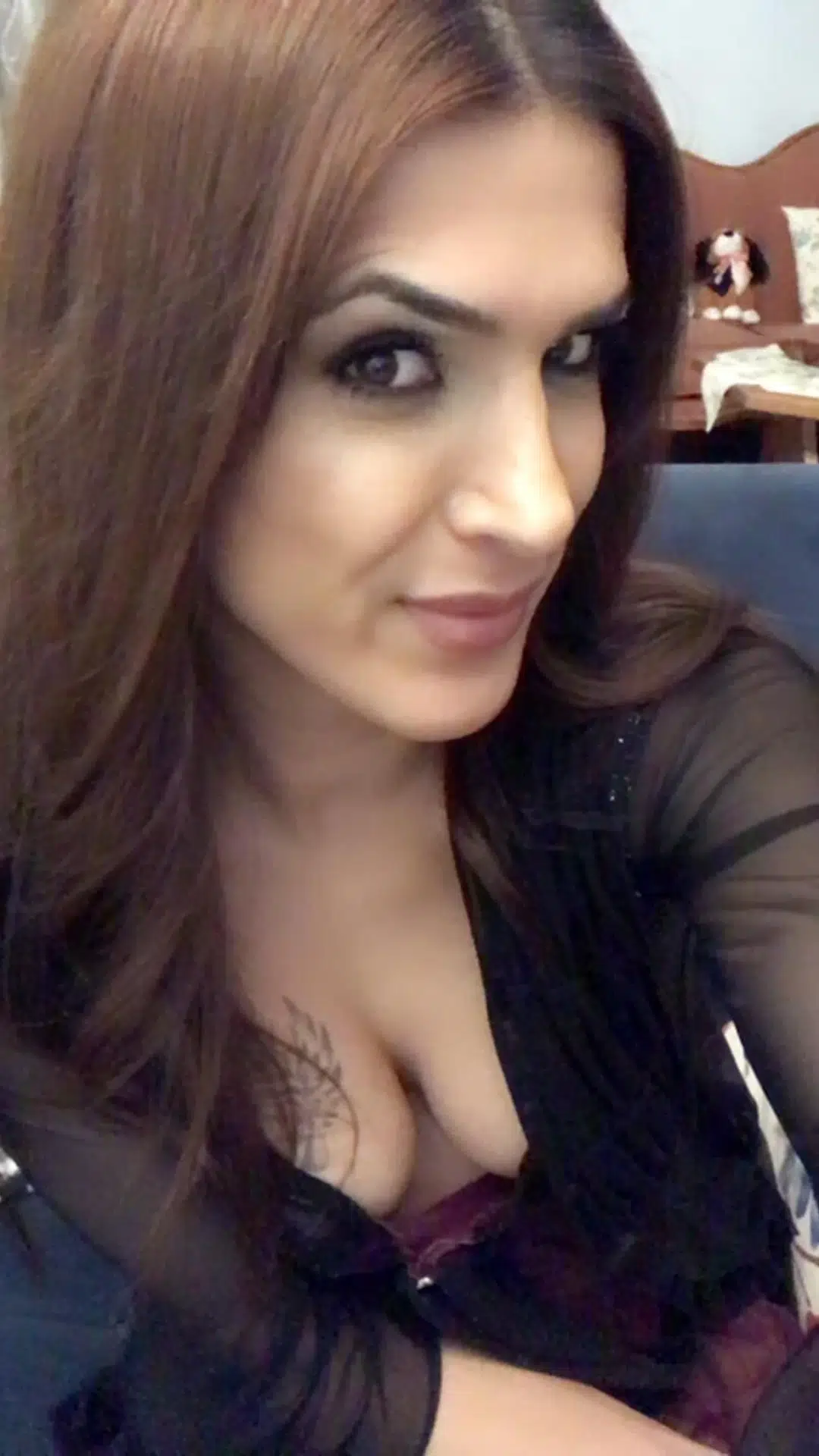 Esenyurt escort makalesi için kütüphane görseli 22, 01 portre